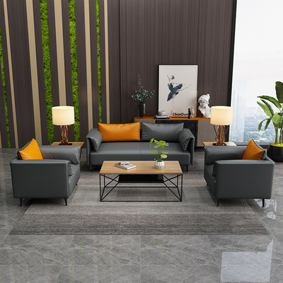 Wypoczynkowa skórzana sofa czekająca na wielofunkcyjną ODM w szkole biurowej