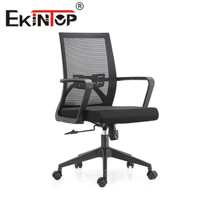 Ergonomiczne krzesło biurowe z siatki Ergonomiczne krzesło biurowe z wysokim oparciem