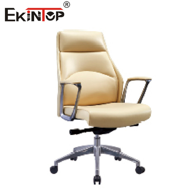 Obrotowe ergonomiczne skórzane krzesło biurowe Wygodne wysokie oparcie