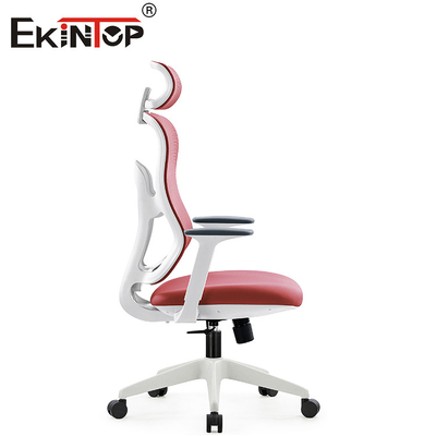 Czerwone ergonomiczne krzesło komputerowe z siateczką z oparciem do mebli biurowych