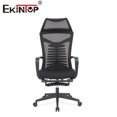 Wygodne ergonomiczne krzesło biurowe z siatką nadające się do użytku w biurze