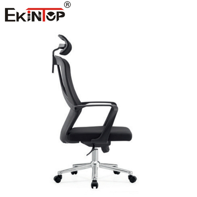 Nowoczesny stolik biurowy z ergonomicznym układem