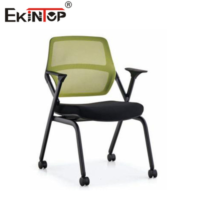 Ergonomicznie zaprojektowane krzesło treningowe z oddychającym materiałem do nauki