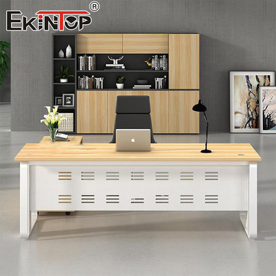 Walnut Sturdy Wood Menadżer biurowy Desk Designer Desk for Office