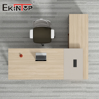 Komercyjny Styl Biuro Wykonawcze Duże biuro w Walnut Wood