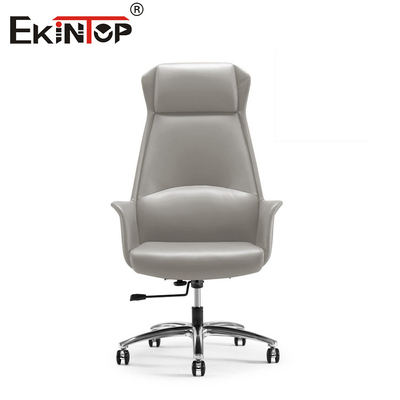 Wygodny brązowy skórzany fotel biurowy Klasyczny styl mebli Ergonomiczny fotel kreślarski