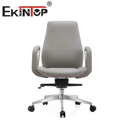 Krzesła biurowe w nowoczesnym stylu. Ergonomiczne krzesło obrotowe. Skórzane krzesła klubowe