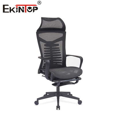 Wygodne ergonomiczne krzesło biurowe z siatką nadające się do użytku w biurze